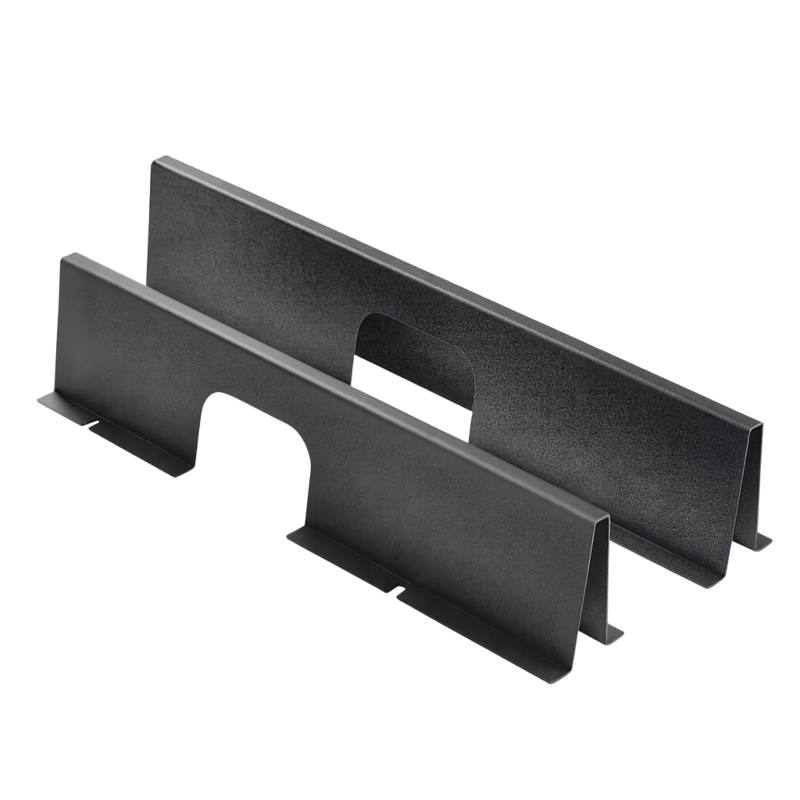 Canaletas de blindagem para cabos de rede em centros de dados, adequadas para bastidores de 800 mm de largura.